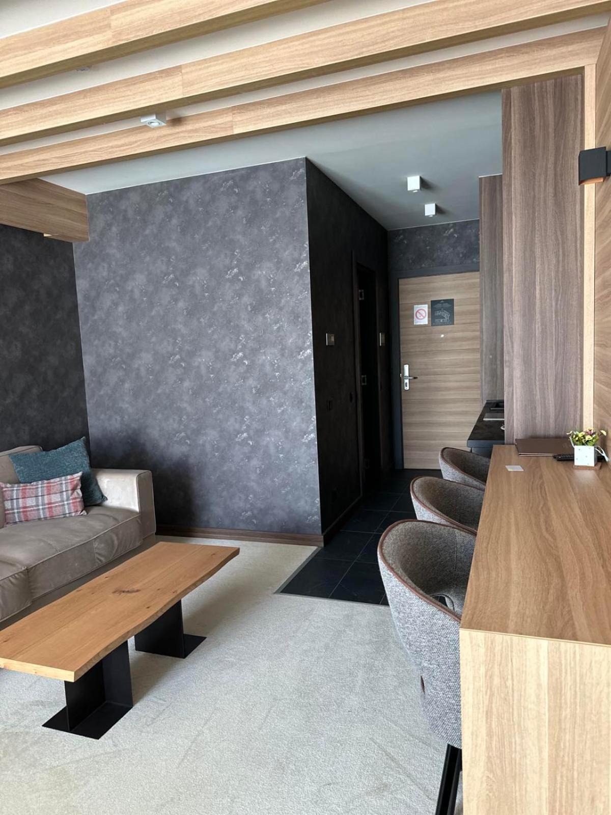 Woodside Apartment M Kopaonik Free Parking Екстериор снимка